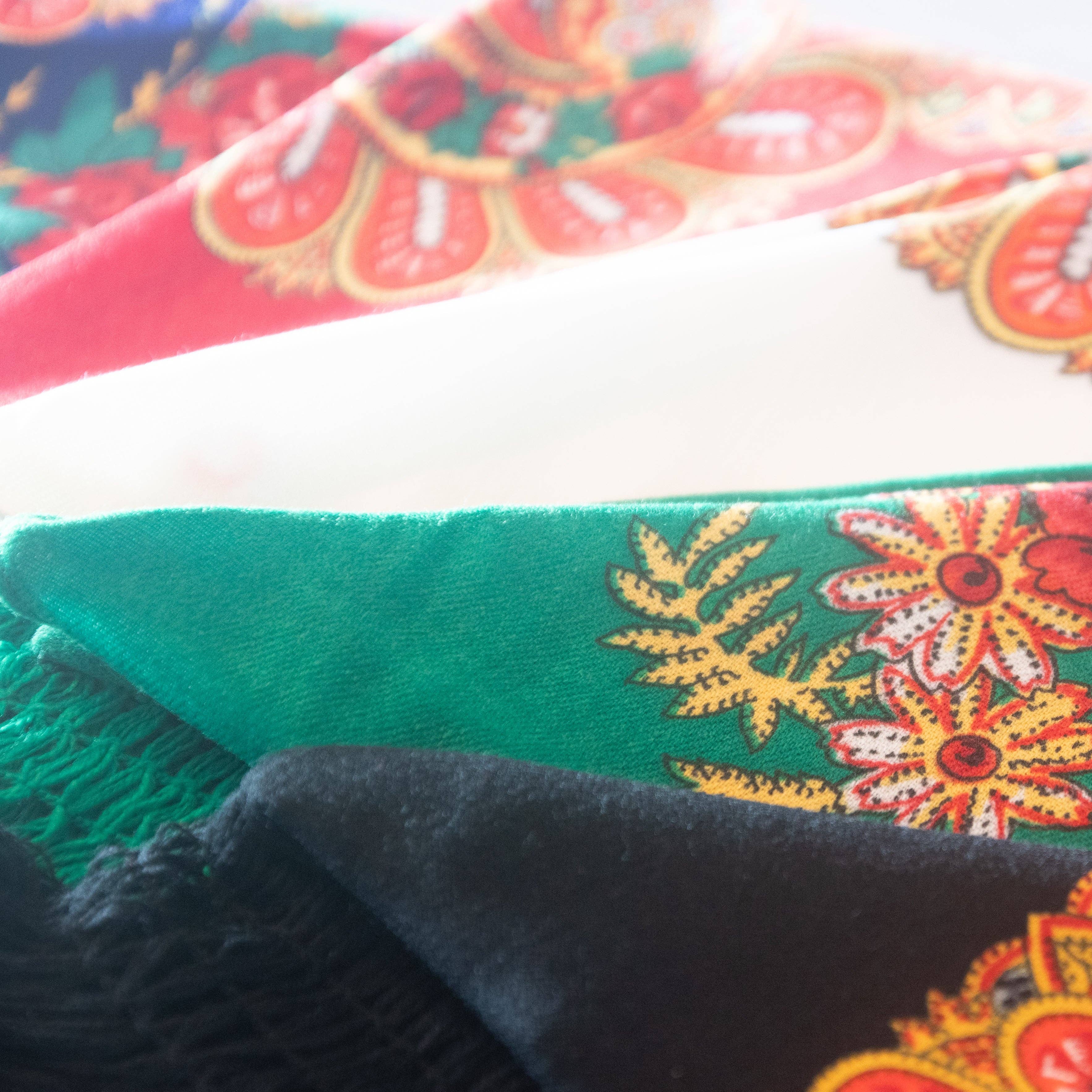 Casa Sofia - Vente Écharpe – femme - Foulard portugais Minhoto « Noir »2