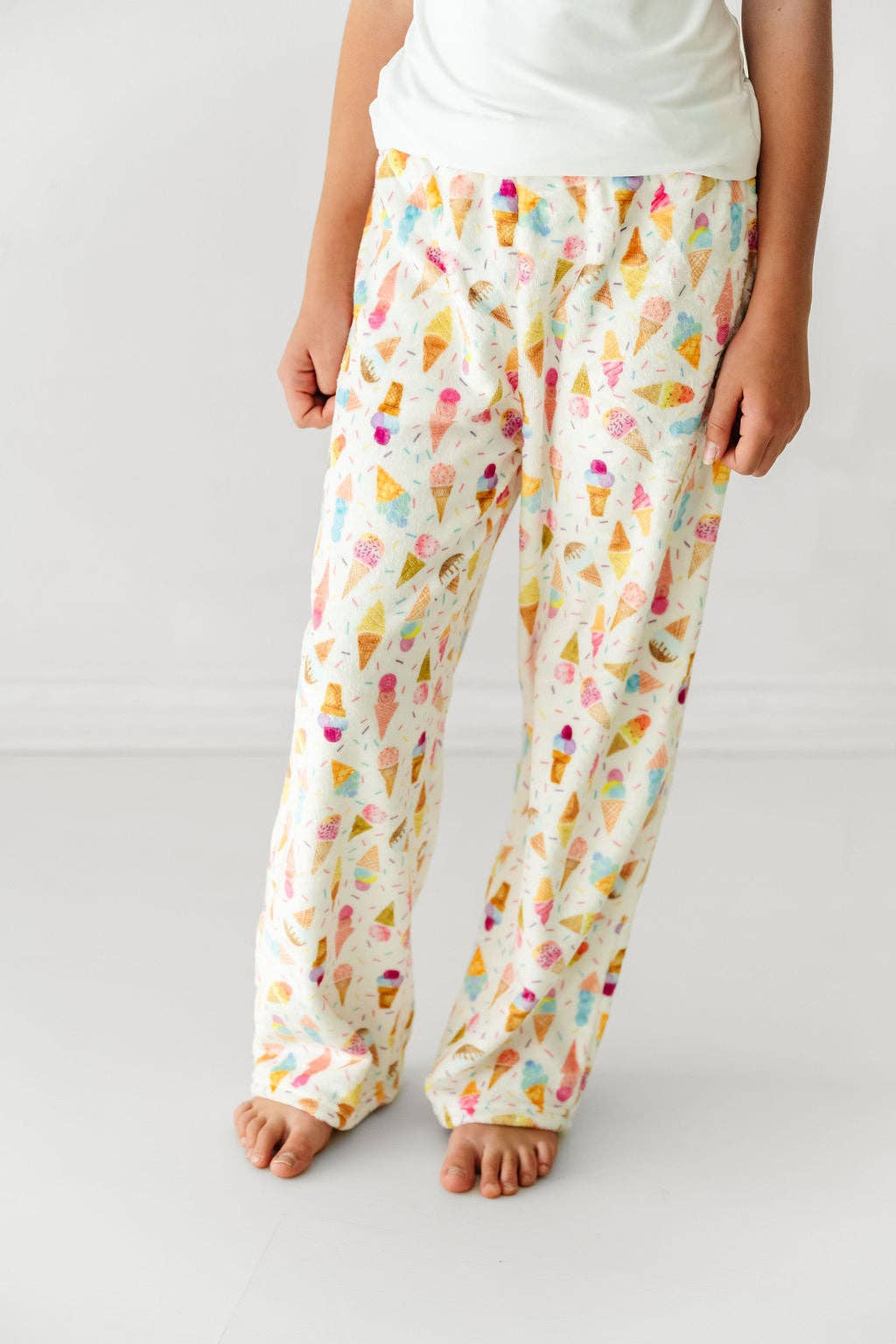 Macaron + Me - Wholesale Lounge Sweatpants/Joggers - Women's - Plush Pants-Ice Cream5