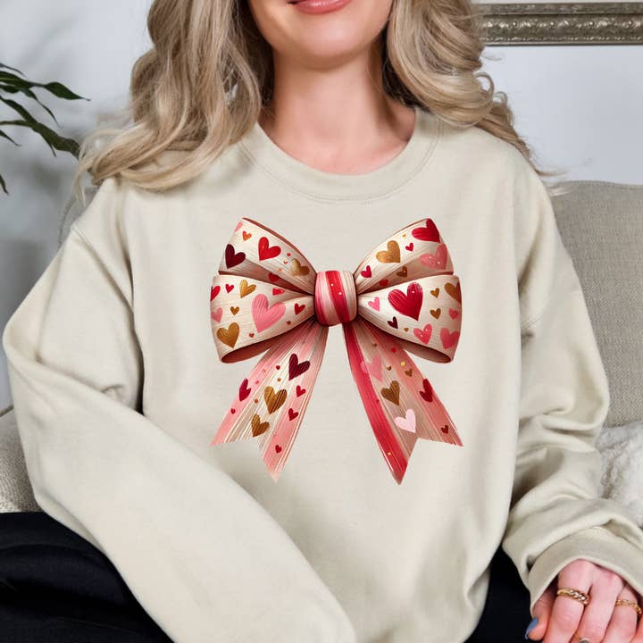 Sweat-shirt de la Saint-Valentin avec nœud coquet pour la vente par Simply Spoken Apparel