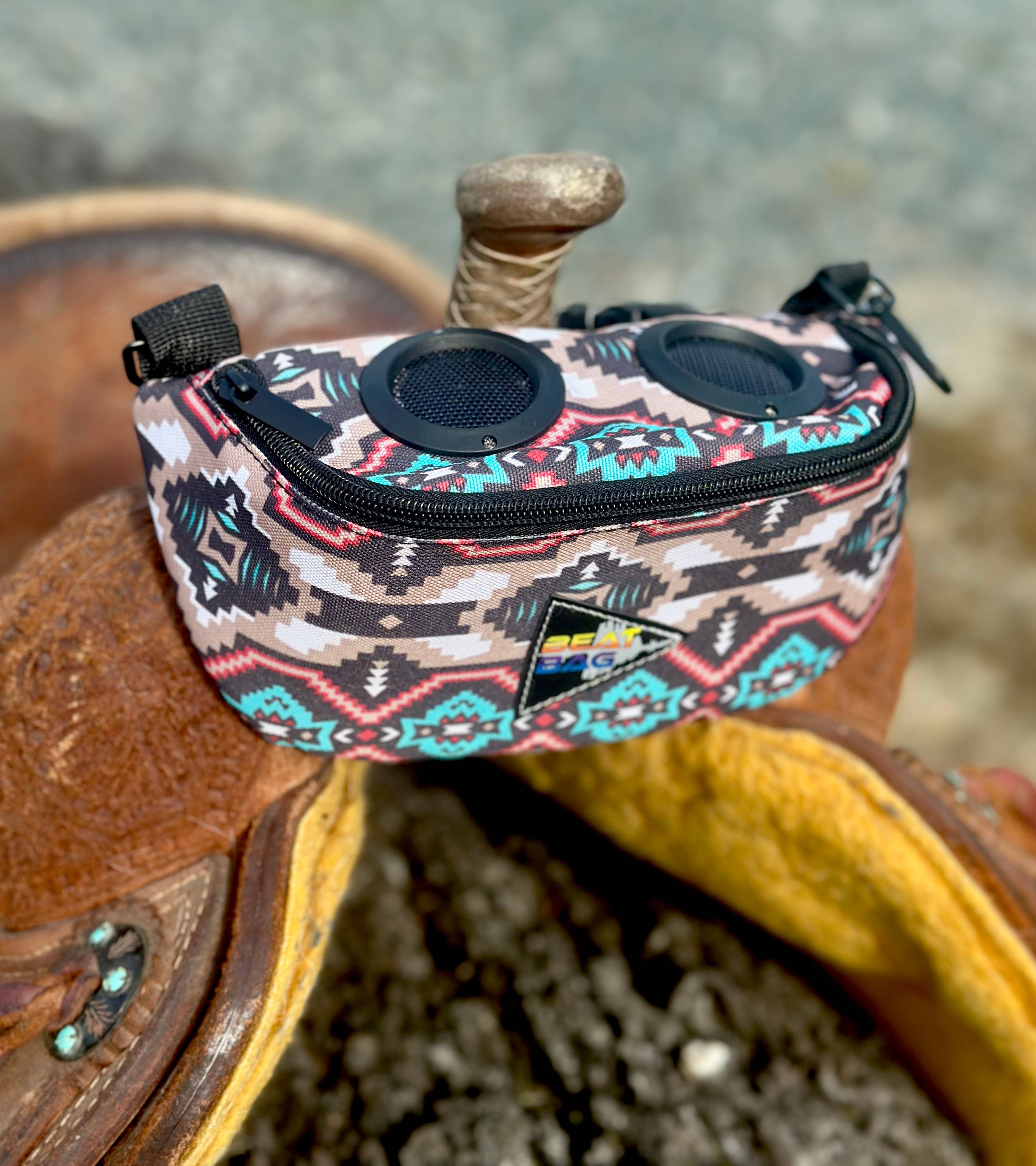 Schulz Equine – wholesale Horseback riding gear – Beat Bag16