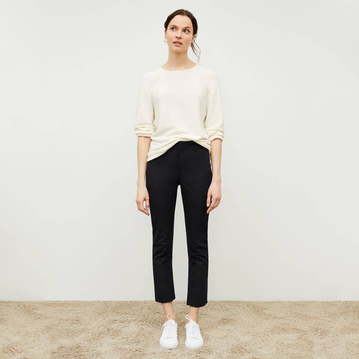 Jean Hockley - Better Than Denim : : Noir pour la vente par M.M.LaFleur