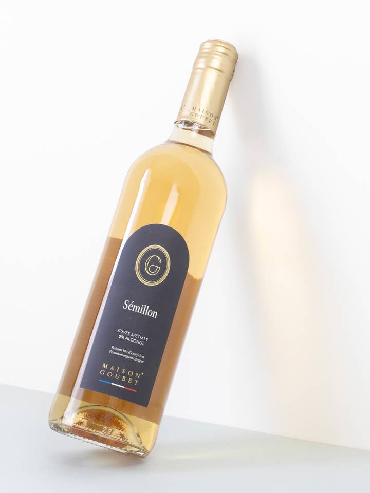 Sémillon grape variety BIO & alcohol-free 750ml for wholesale by Maison Goubet