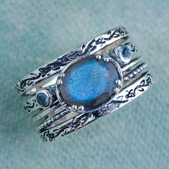 Labradorite & Swiss Blue Topaz Sterling Silver Antique Ring for wholesale by Tiramisu
