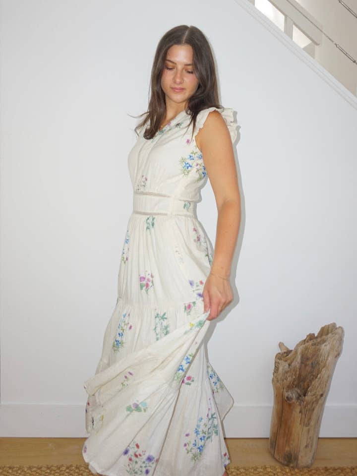 Robe Maxi Percy en Botanique Crème pour la vente par NIBI MTK