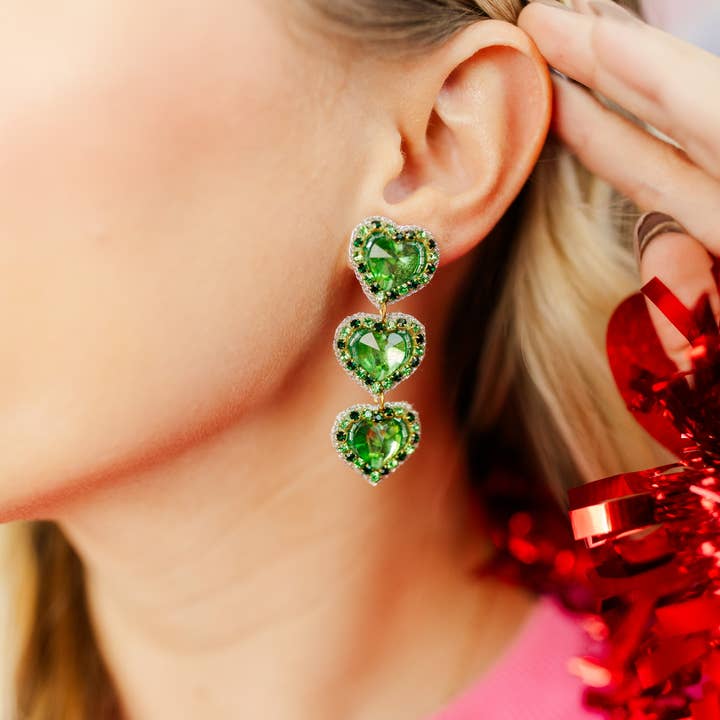 Taylor Shaye Designs - Vente Boucles d'oreilles pendantes - Coeurs à trois perles Rosaline5