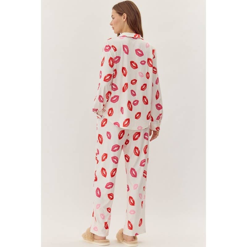 STYLE USA - Wholesale Sleepwear Set - Women's - NEW Lip Print Pajama Set8