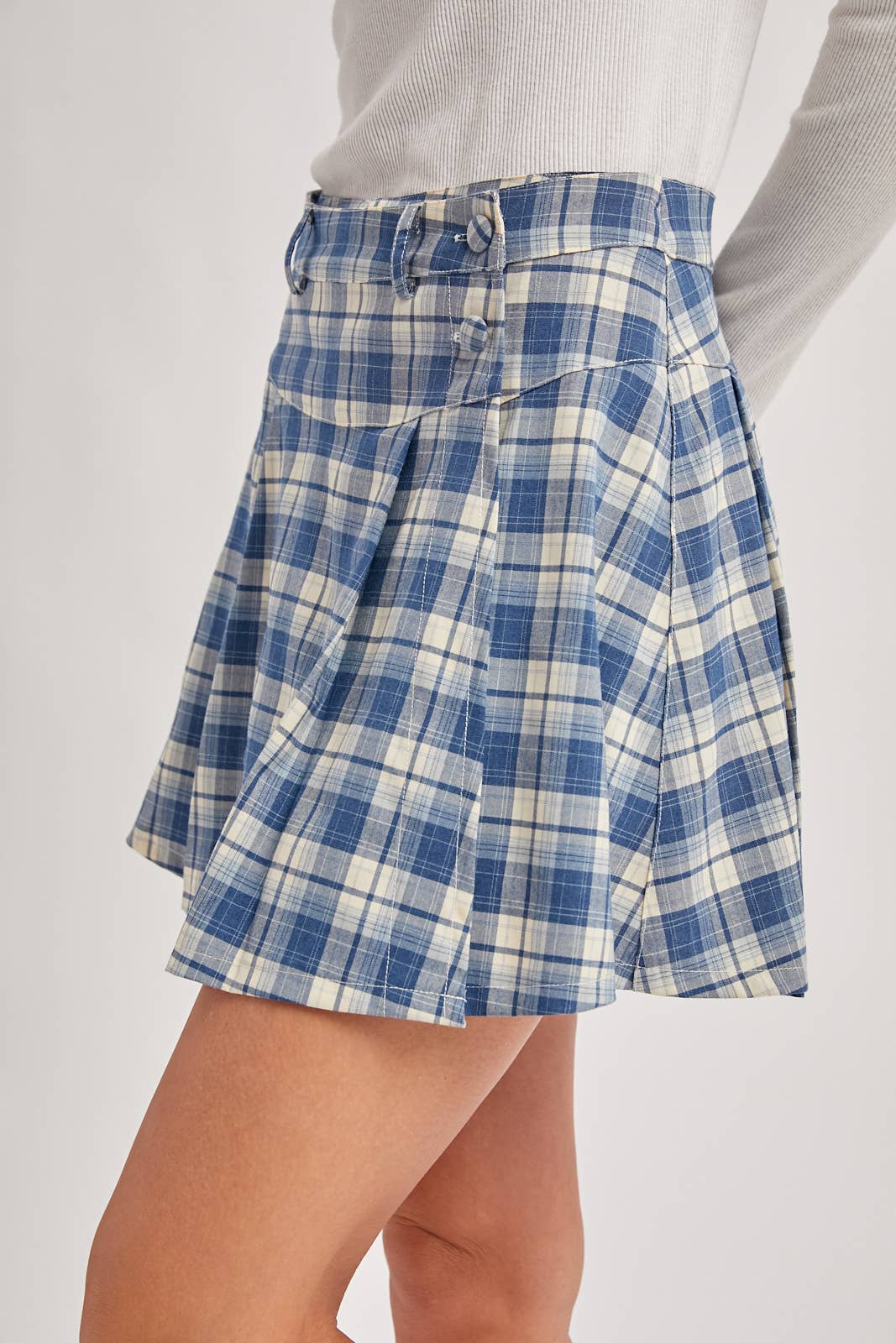 Bluivy – Skort - Mulher por atacado – MINISSAIA PLISSADA XADREZ COM BOTÕES LATERAIS4
