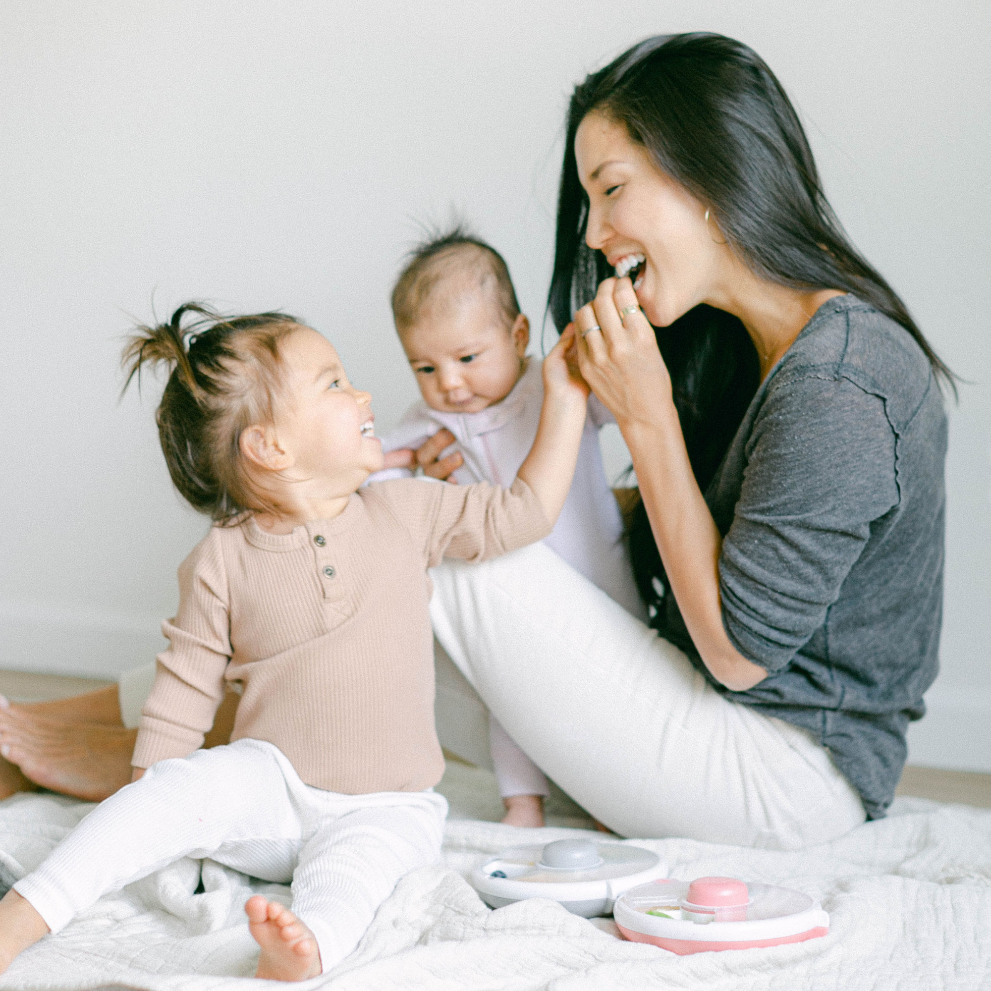 GöBe Kids – wholesale Snack box – Child & baby – GoBe Kids Small Snack Spinner Flip, Travel Snack Box13