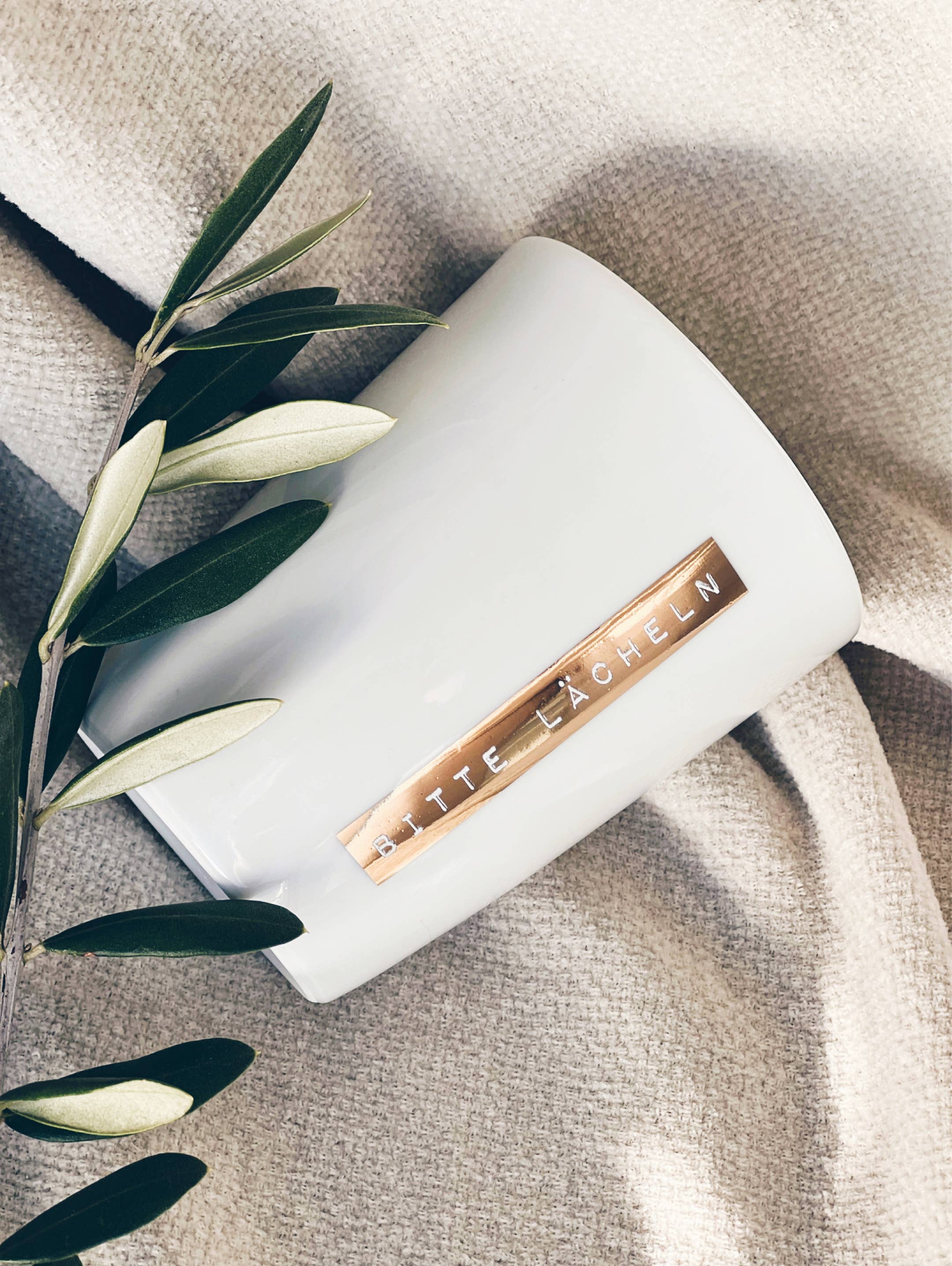 Goldscherben – Großhandel Kaffeebecher – Becher Tasse Labelwrite Gold I Geschenk Dymo6