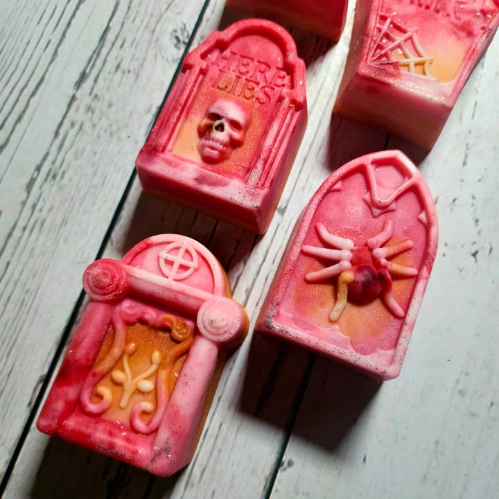 Rainy Morning Candles - Wholesale Wax Melt - Funeral Pyre | Tombstone Wax Melts3
