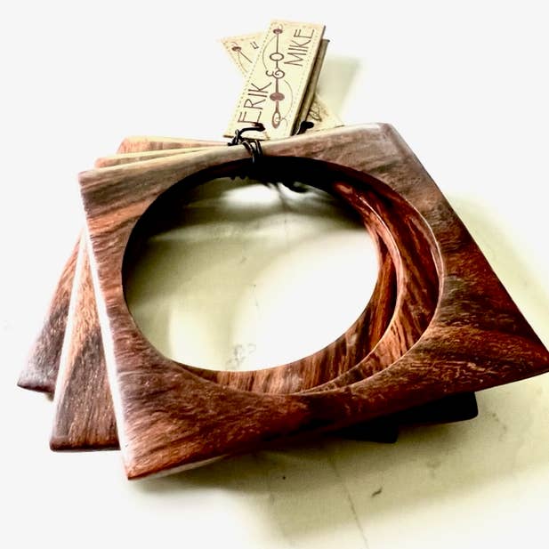 Erik & Mike - Wholesale Bangle Bracelet - Sono wood bangle squares
