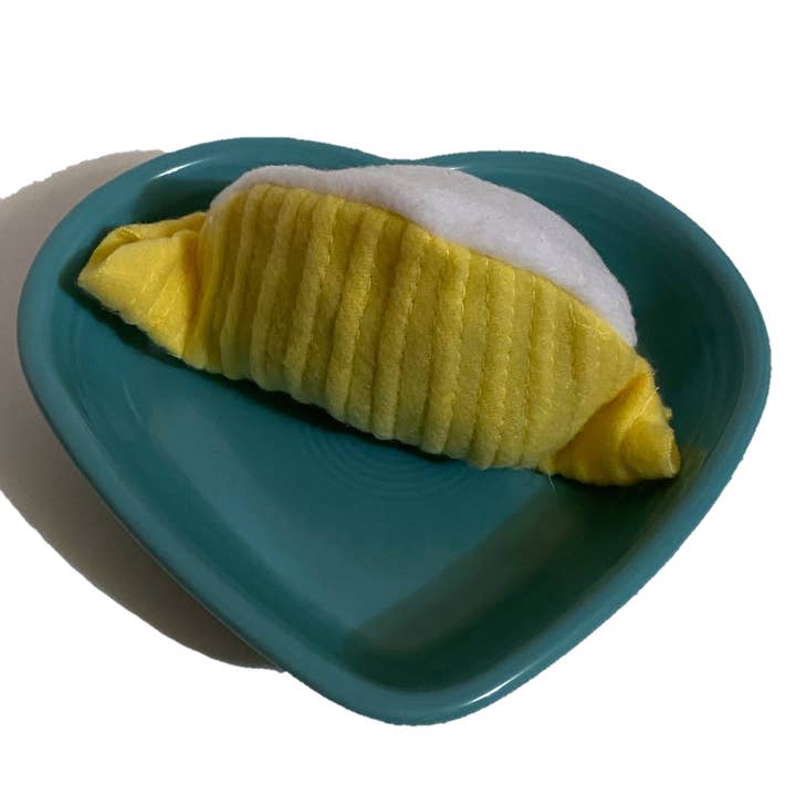 Enriched Macaroni Products - Wholesale Pet Toy - Cat - Stuffed Shell Crinkle Toy