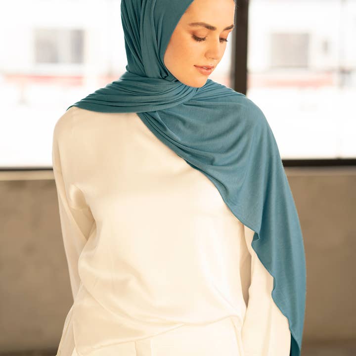 Premium Jersey Hijab - Turkish Blue and other Purchase Wholesale jersey hijab. Free Returns & Net 60 Terms on Faire trending on Faire.