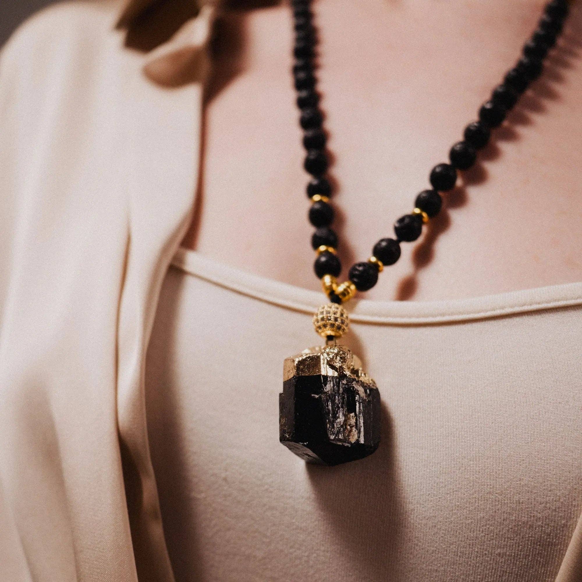 PHOEBE´S - Wholesale Pendant/Charm Necklace - Black Tourmaline Necklace | Aromatherapy Stone1