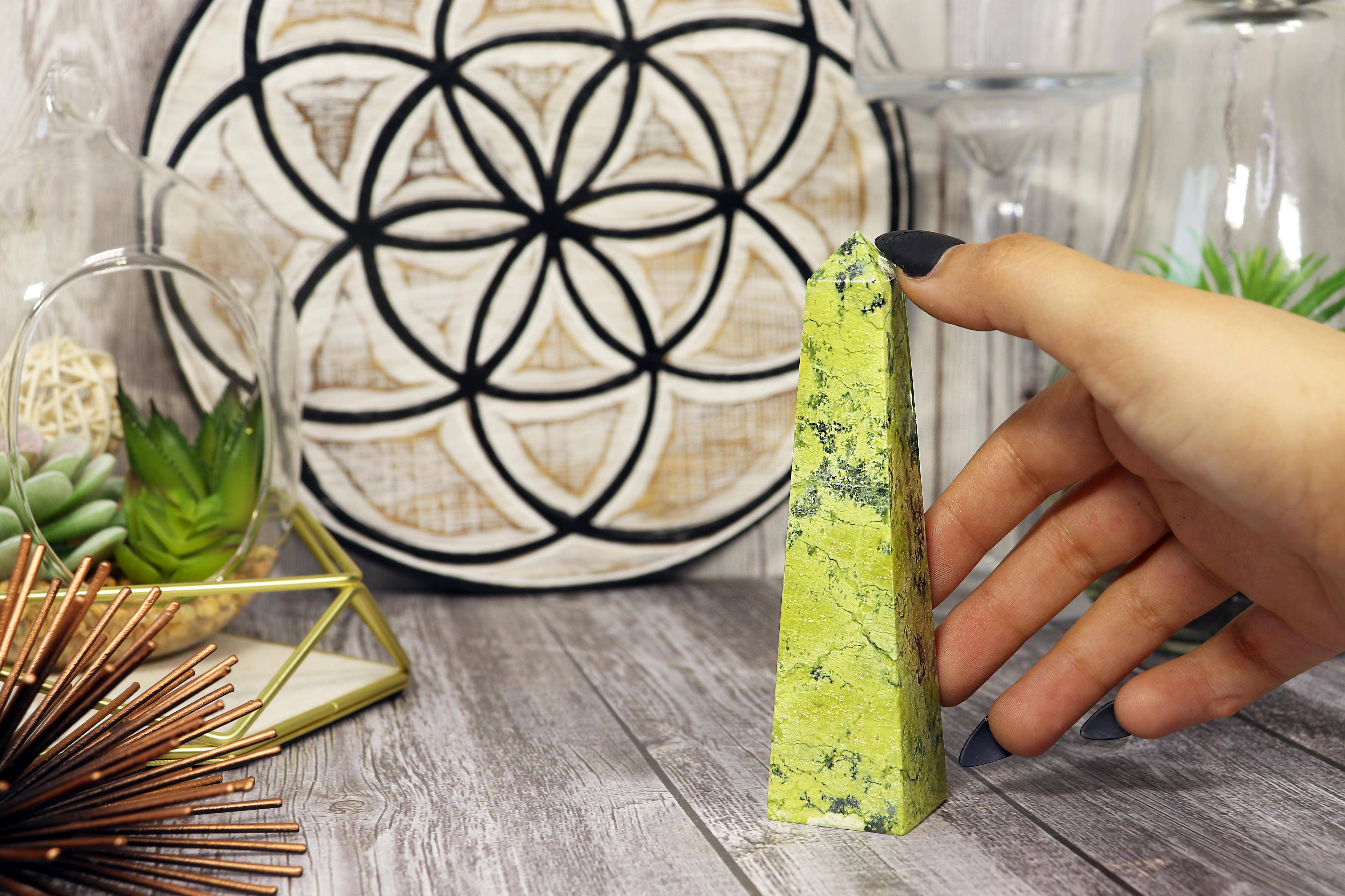 Natures Artifacts Inc - Wholesale Spiritual Stone/Crystal - Beautiful Serpentine Towers5