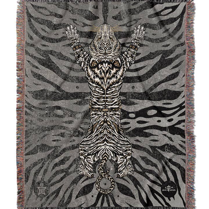 Sean Martorana - Wholesale Throw Blanket - AEON Tiger Blanket Black White Gold0