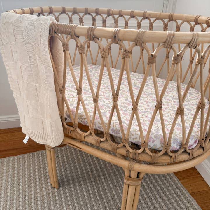 Daisy Dreams Jersey Bassinet & Change Table Sheet and other Purchase Wholesale clydeplant nursery. Free Returns & Net 60 Terms on Faire trending on Faire.