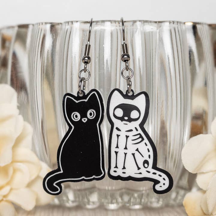 Dobbeltsidet kat skelet øreringe/Halloween sort kat øreringe for engroshandel hos HoneyGlow Designs