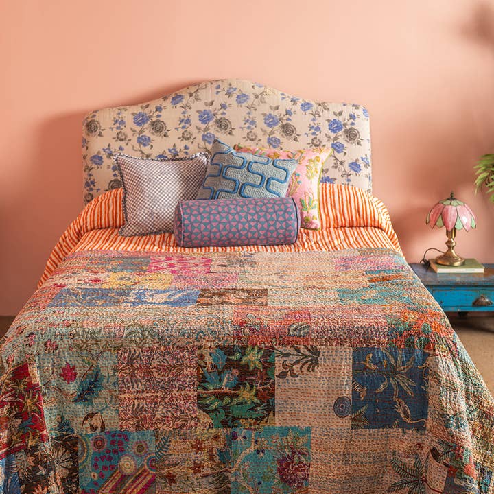 Ian Snow Ltd - Wholesale Throw blanket - Lola Patchwork Kantha Bed Throw3