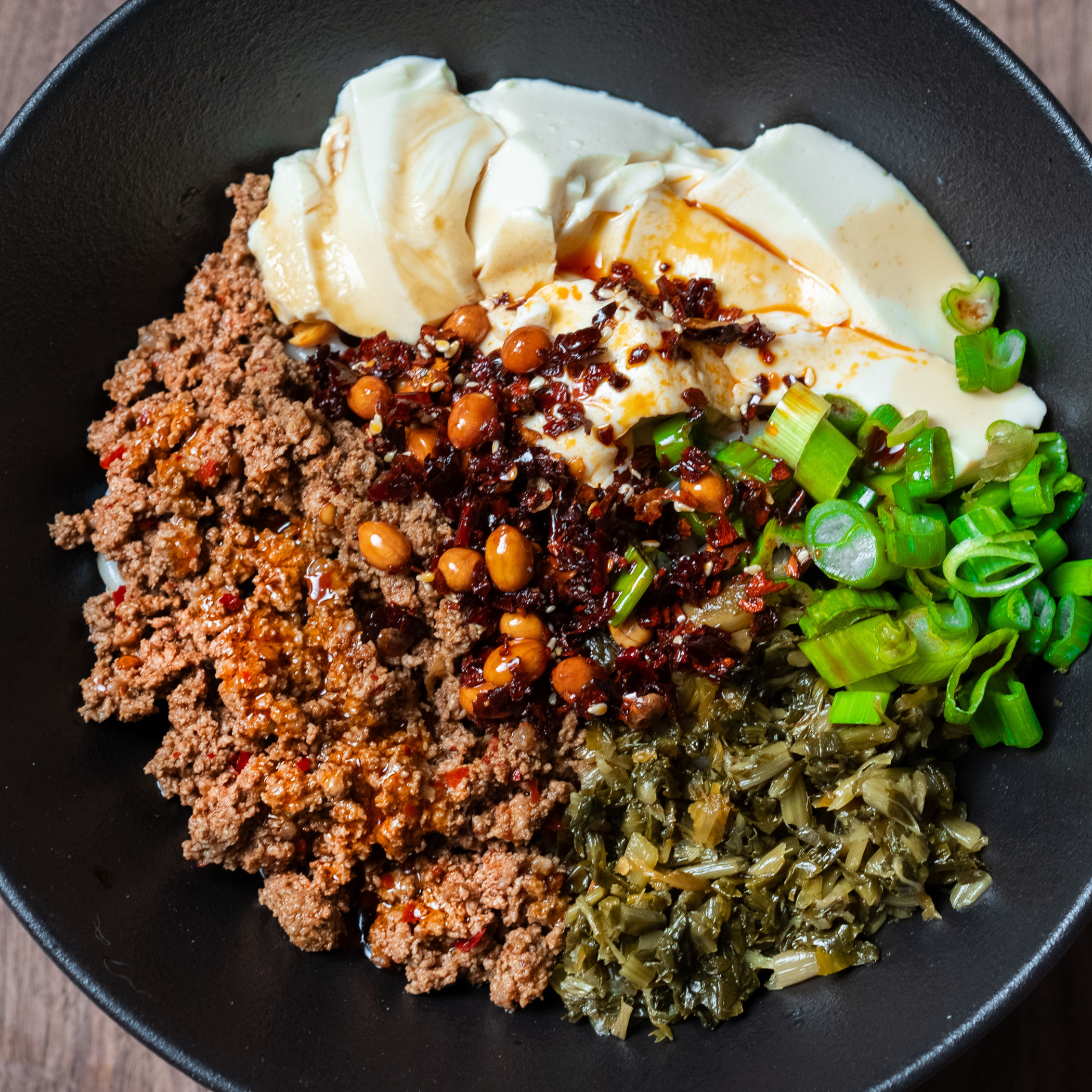 GUIZ - Vendita all'ingrosso Salse - Guiz Chili Crisp con Arachidi Originale6