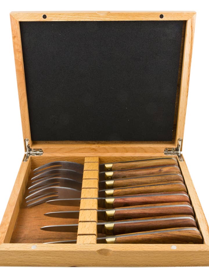 Laguiole by Louis Thiers - 8 Piece Séquoia Oyster Set for wholesale by Laguiole Australia