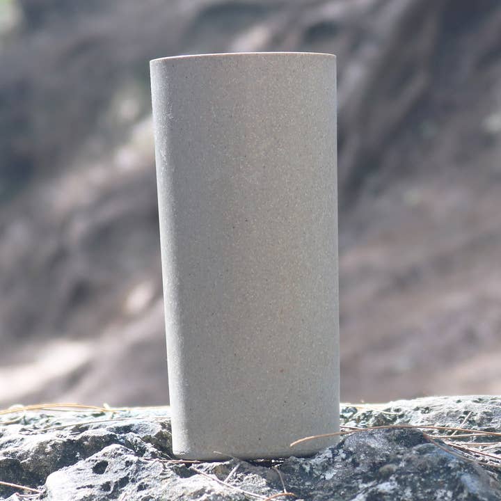 Katster brengt je mooie, rustieke en biologische bekers voor wholesale door Katster Organics