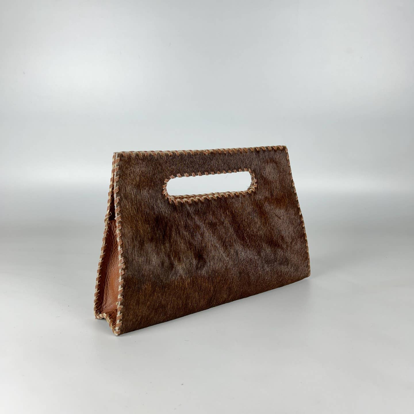 STUDIO CALEIDOSCOPE - Wholesale Clutch Bag - Women's - Mia Clutch Cowhide Hairon Leather4
