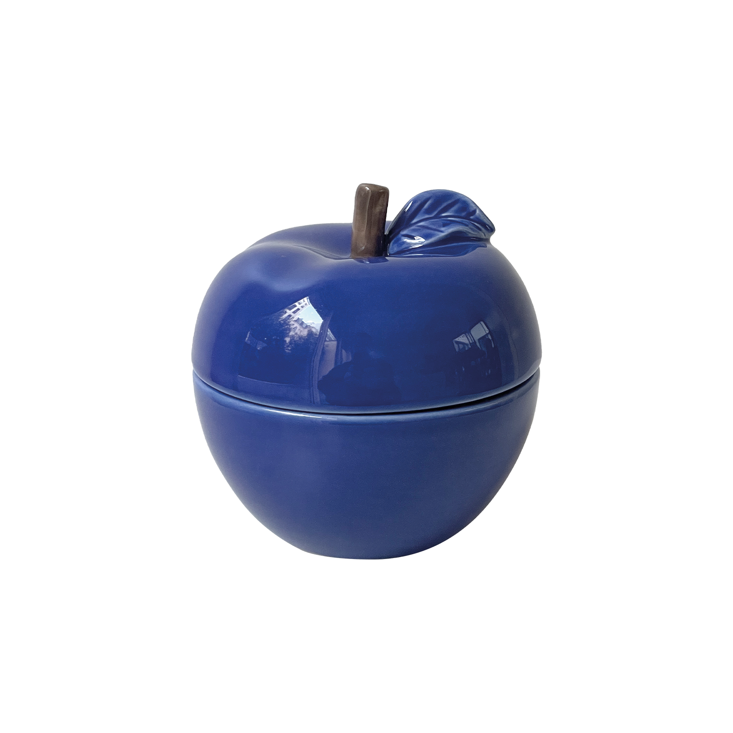 Opjet Paris – Großhandel Kerze im Glas / gefüllte Kerze – Duftkerze in blauer Apfelform, Bernstein-Duft, D 9,8 cm, H 10,2 cm0