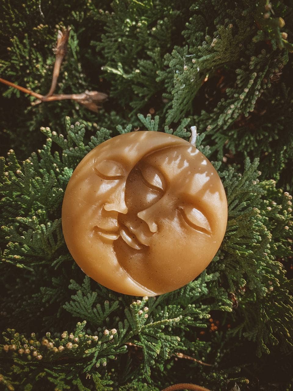 whatever workshop - Wholesale Novelty Candle - Beeswax candle Sun and moon4