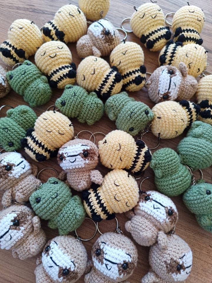 Crochet Animal Keychains – Handmade, Fun & Trendy Accessorie for wholesale by KLABELGIFT