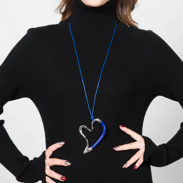 BELLE MISS - Wholesale Pendant/Charm Necklace - Bethilda long necklace1