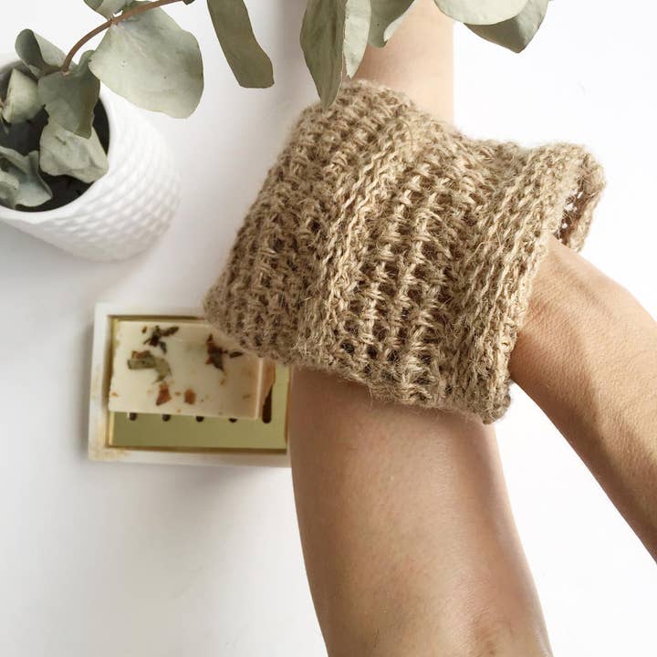 Verdonce – wholesale Exfoliating gloves/mitts – Natural jute circulation mitt3