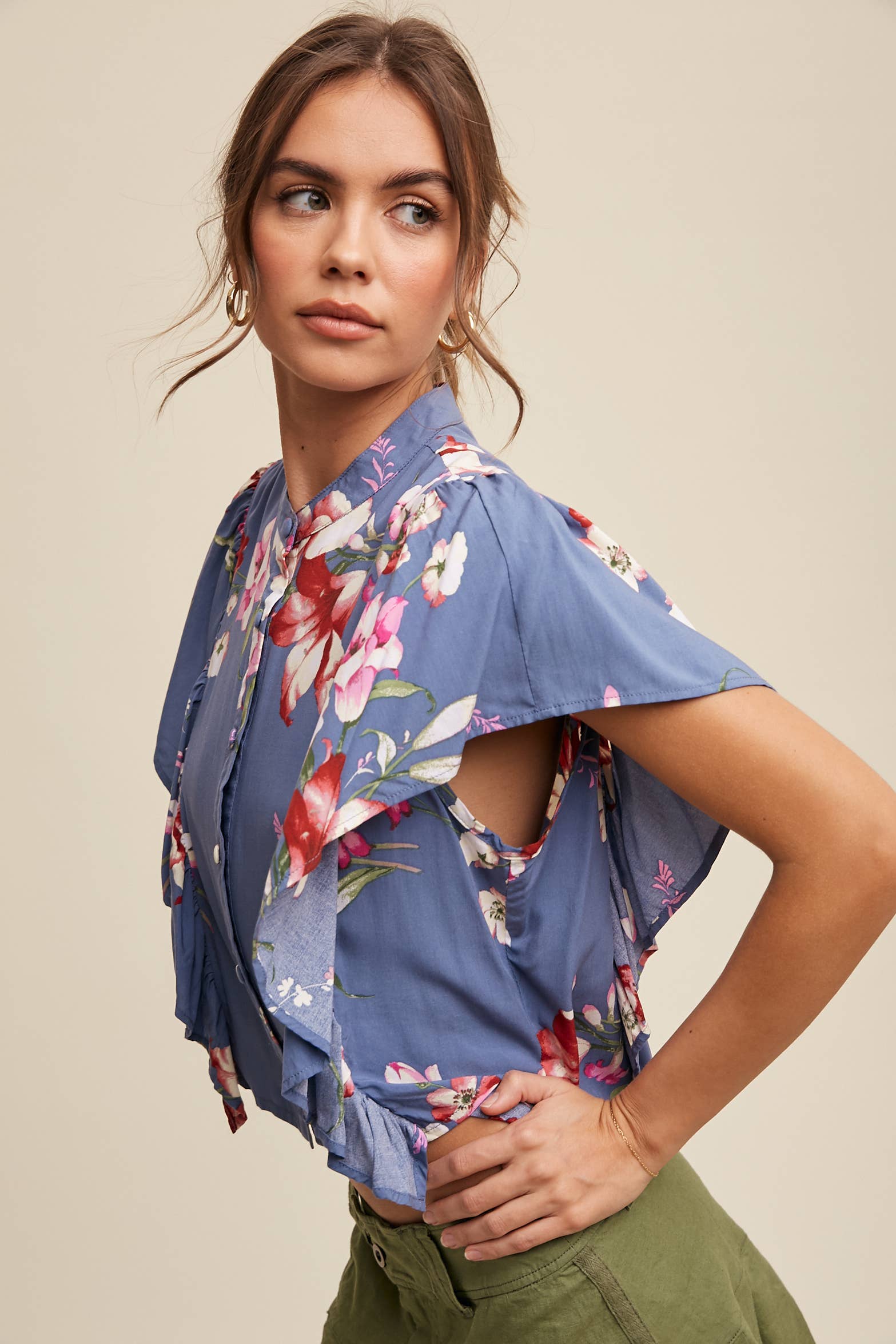 Listicle - Wholesale Blouse - Women's - Floral Flutter Sleeve Blouse16