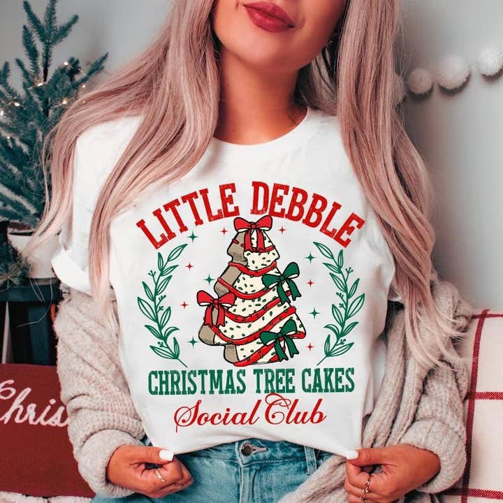 Camicia Christmas Cake Social Club, Felpa Farm Fresh per la vendita all'ingrosso da parte di NVC Ecommerce LLC