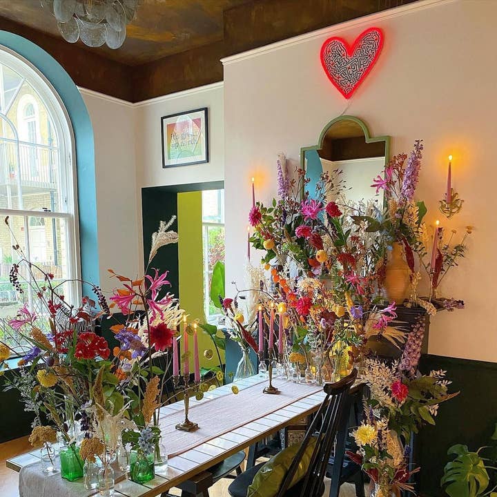 Yellowpop – Engroshandel Neonskilt – Dansekærlighed, YP x Keith Haring, LED neonskilt2