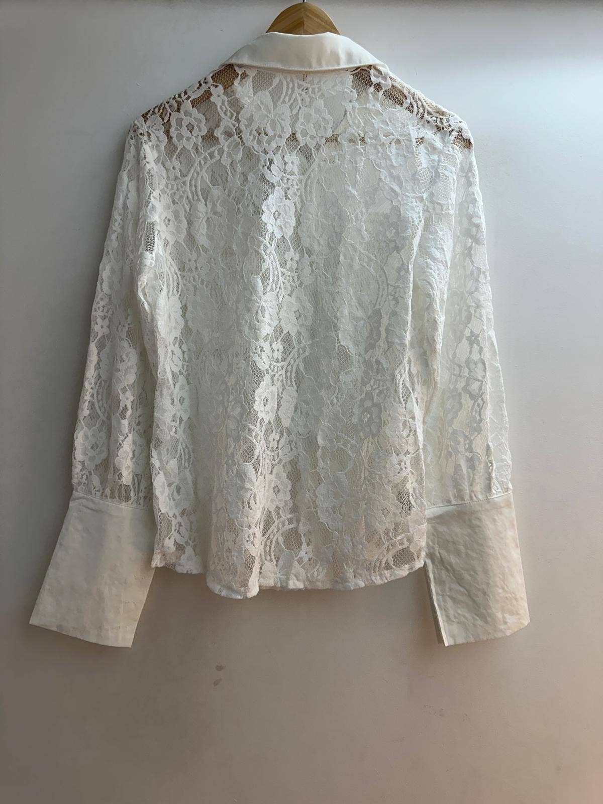 LORIANE – Engroshandel Skjorte med buttondown – til kvinder – Boheme skjorte i one size (36-40) – LORIANE1