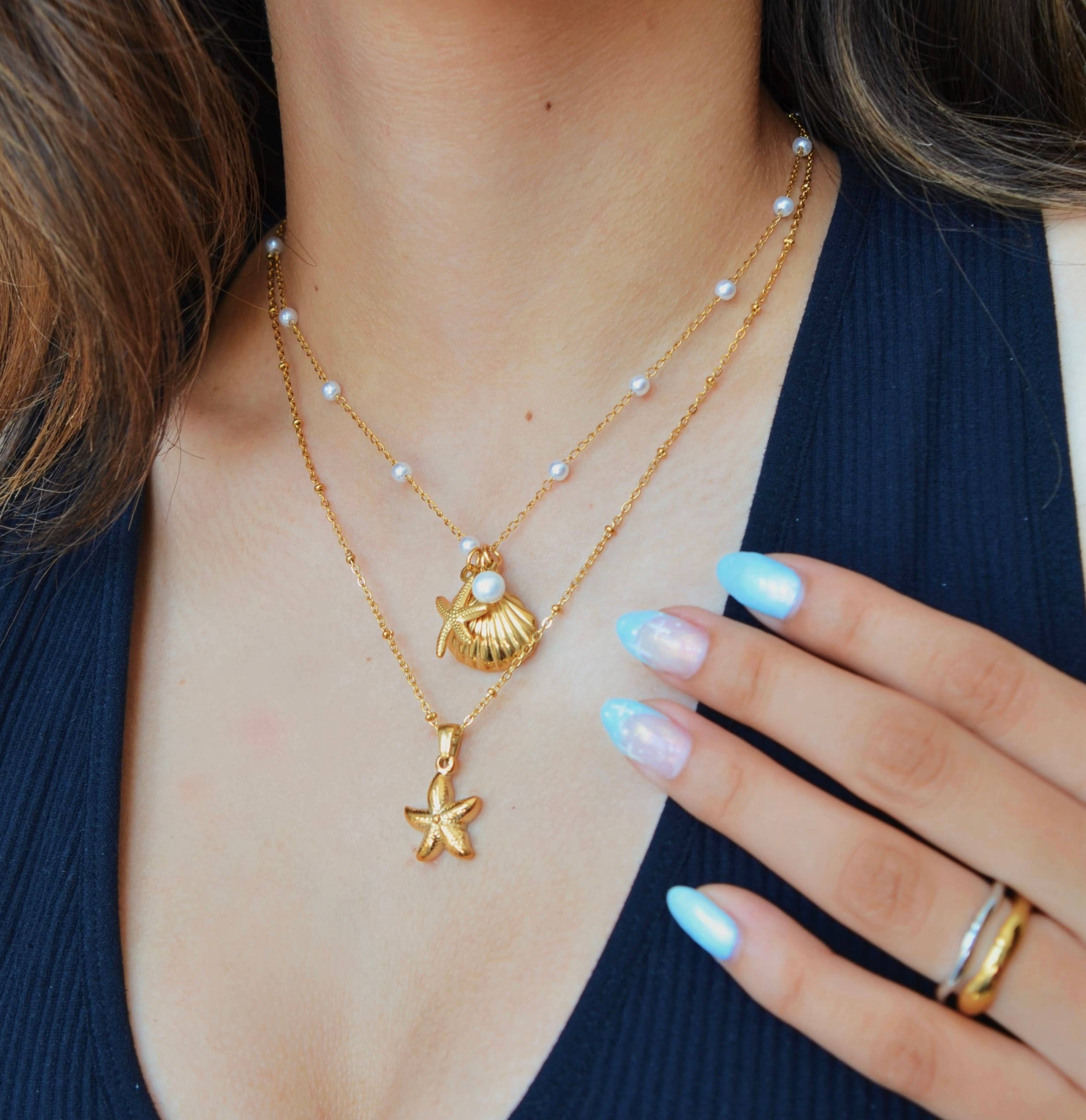 AzzaikJewelry - Wholesale Pendant/Charm Necklace - Seashell Beachy Gold Stainless Steel Necklace2