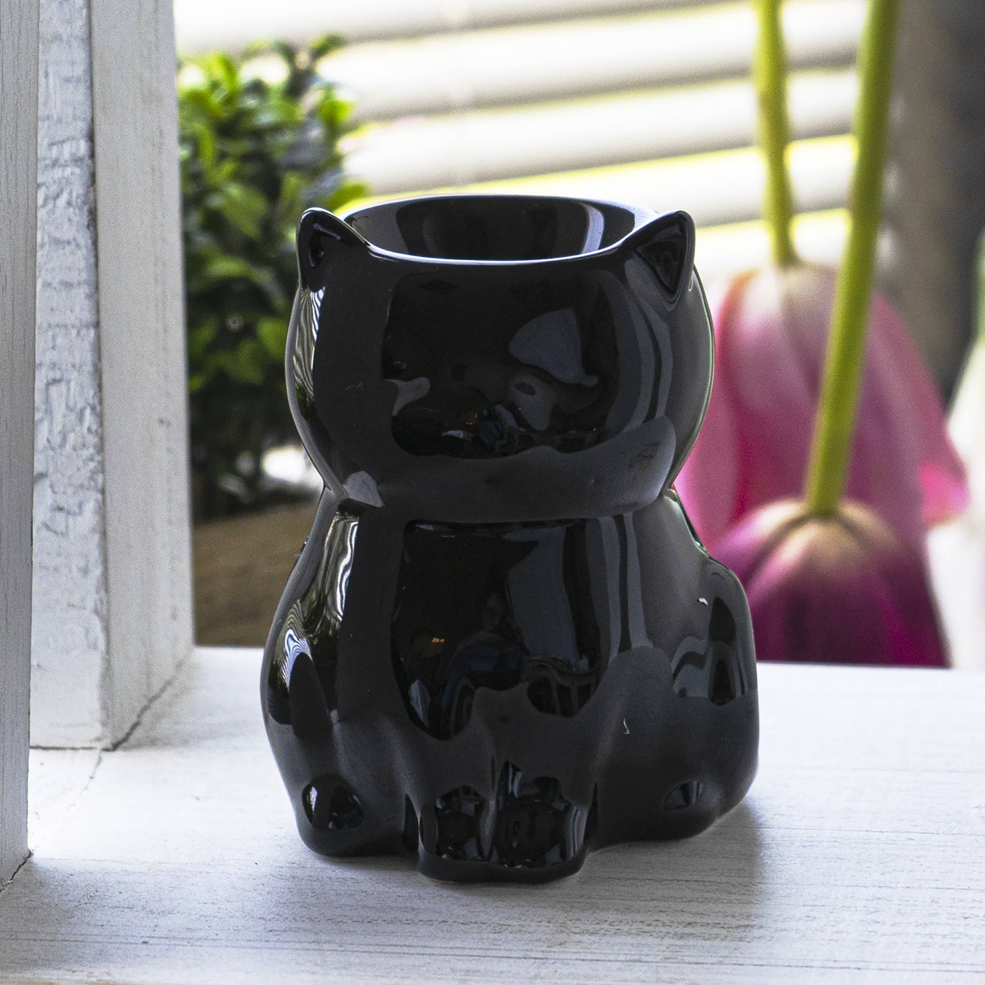 Pacific Trading - Wholesale Oil Warmer - Shiny Black Cat Oil Burner