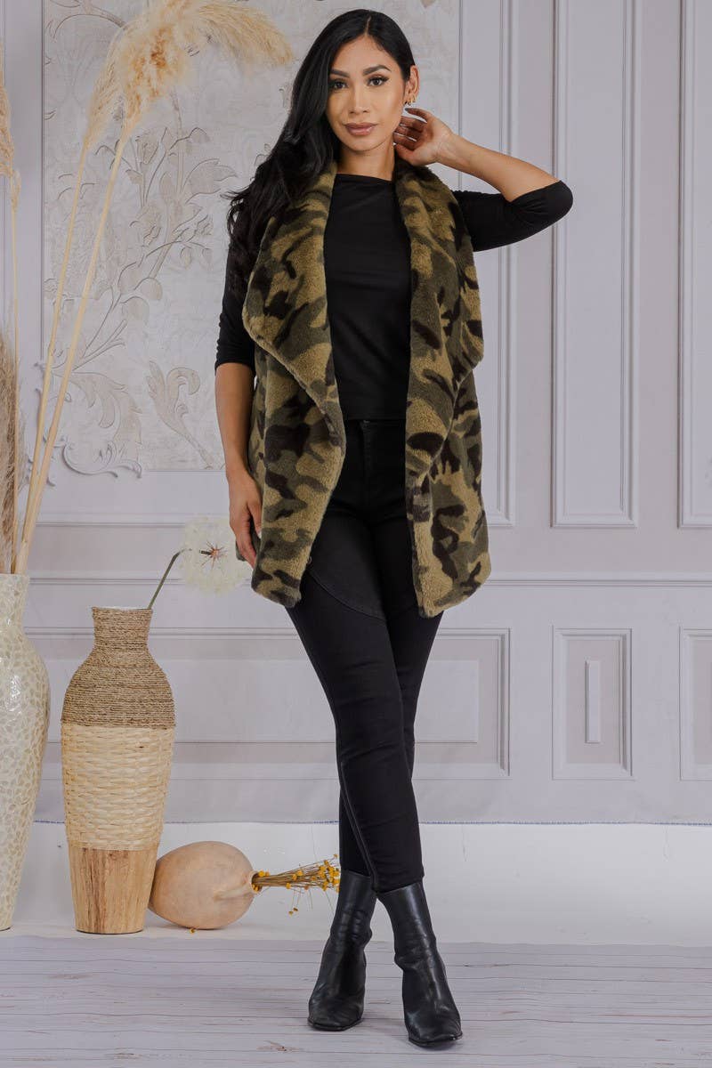 MS0135-1 - Camo Print Fuzzy Vest for wholesale on Faire2