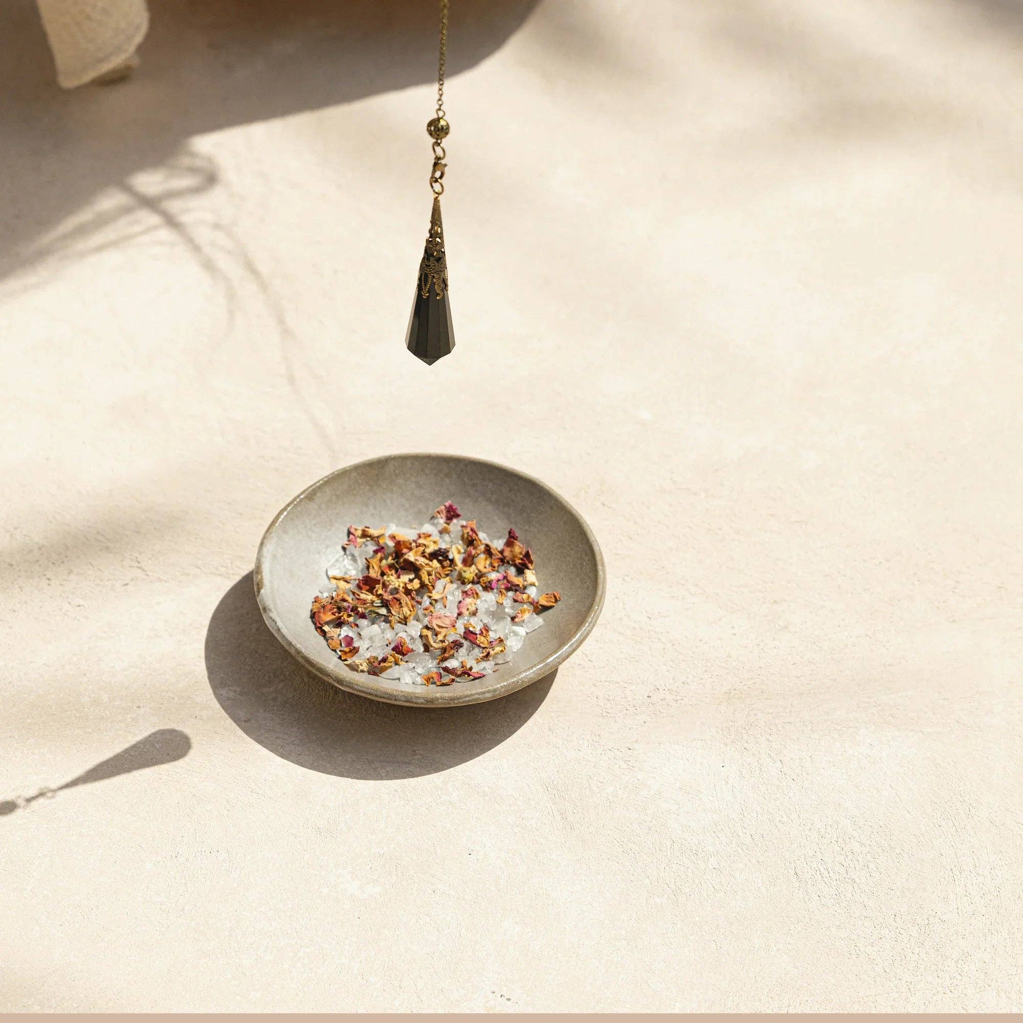 Cedar and Myrrh - Wholesale Meditation Supplies - Natural Obsidian Crystal Divination Pendulum1