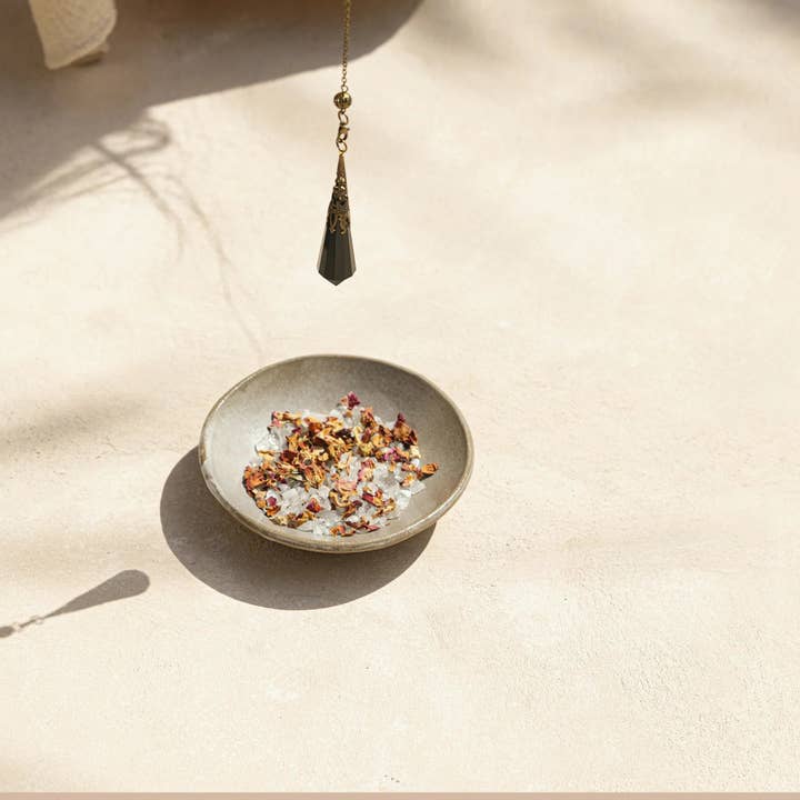 Cedar and Myrrh - Wholesale Meditation Supplies - Natural Obsidian Crystal Divination Pendulum1