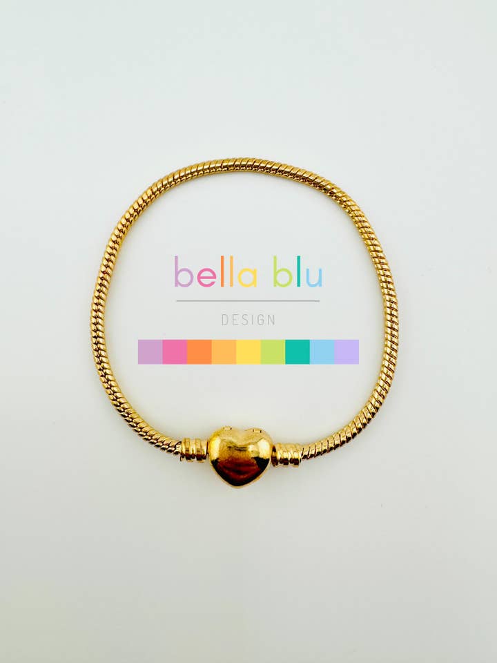 Brazalete de acero inoxidable con forma de corazón Zoe para venta al por mayor de Bella Blu Designs