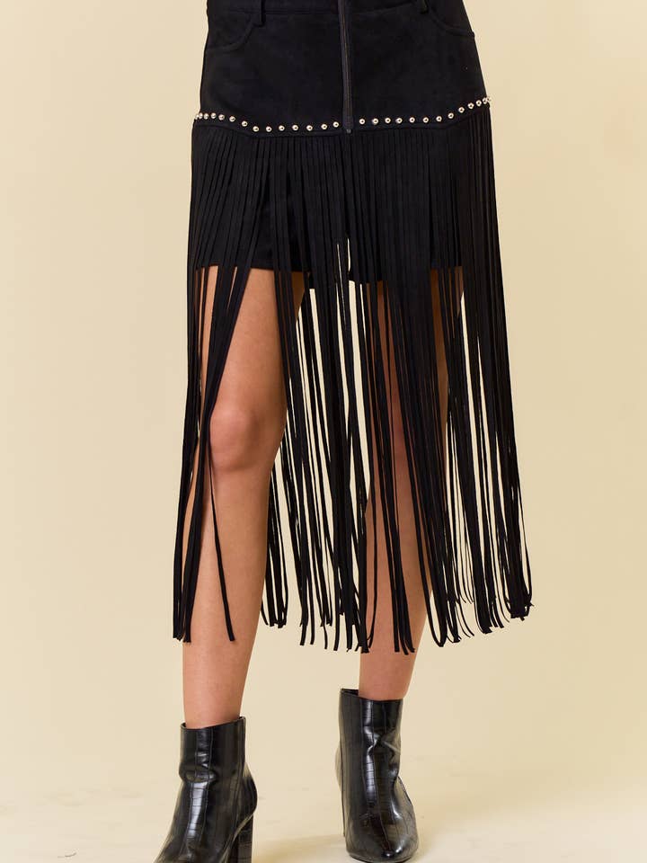 Saints & Hearts - Venta al por mayor Pantalones cortos - Mujer - PANTALONES CORTOS NEGROS DE GAMUZA SINTÉTICA CON FLECOS LARGOS SIP6355A0