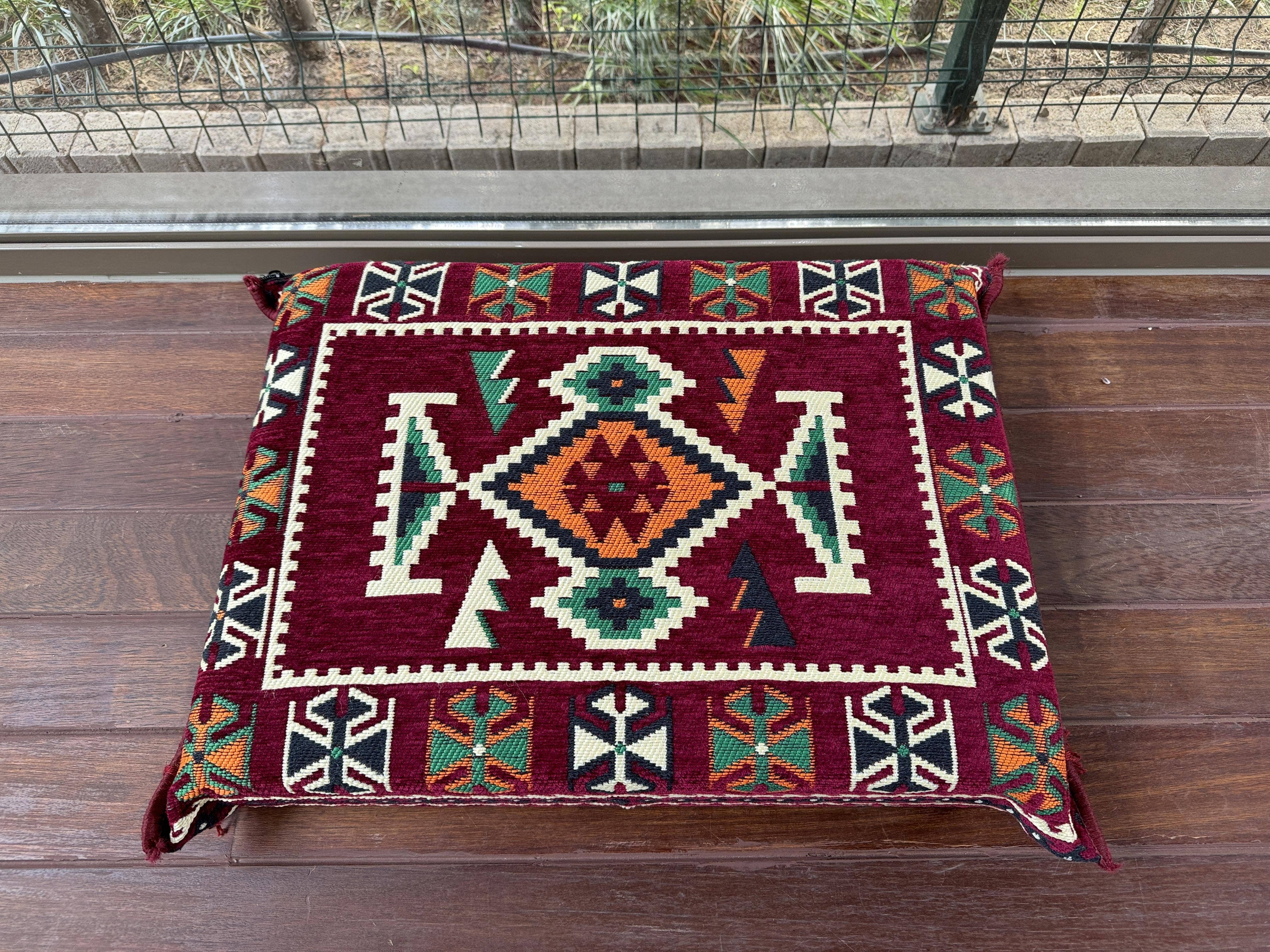 The Loom Wholesale – wholesale Sofa – Handmade Kilim Sofa Set for Rustic Floor Seating18