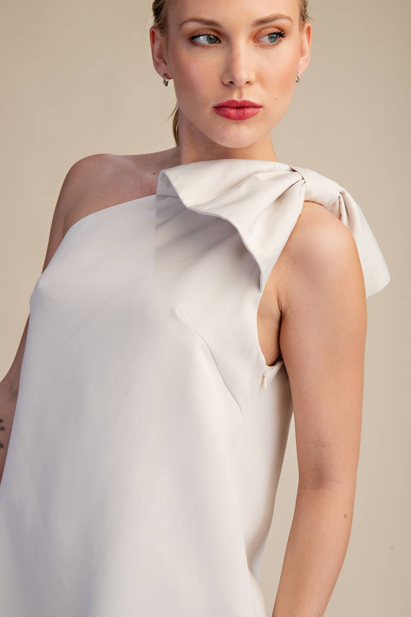 Glam - Wholesale Dress - Women's - Bow One Shoulder Mini Dress2