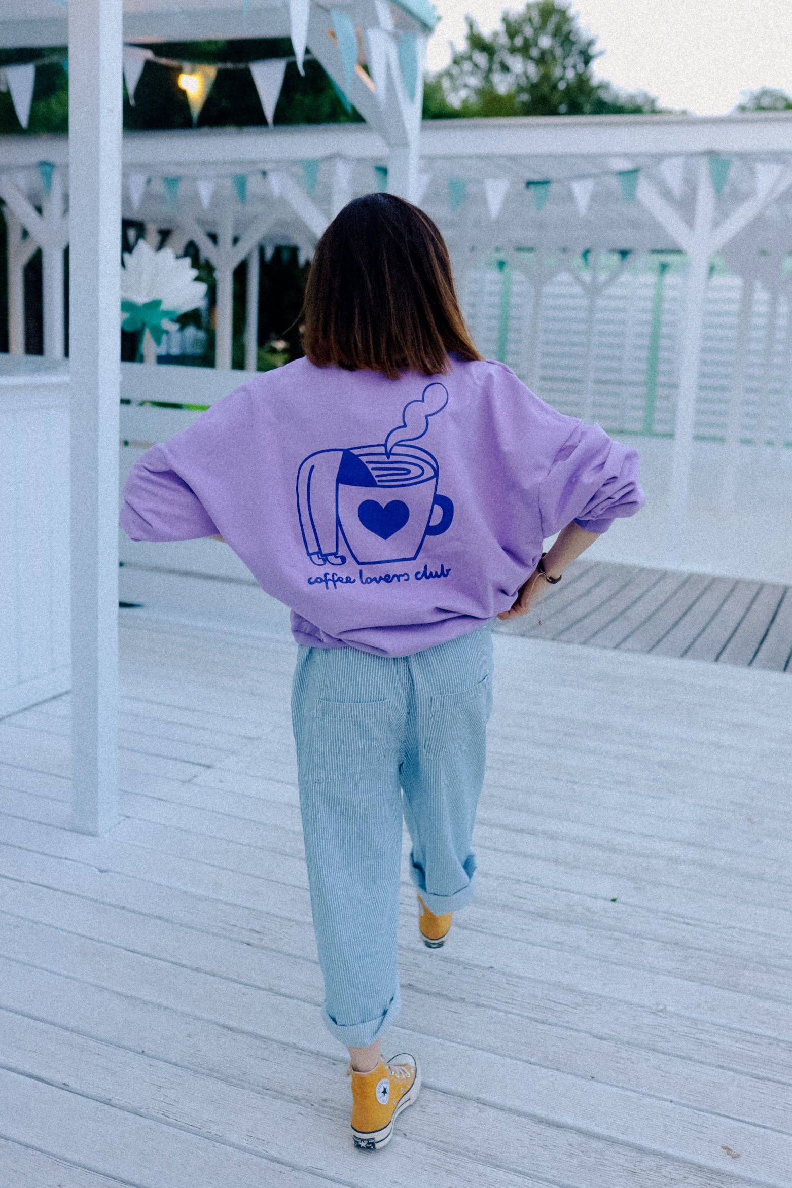 Dont Grow Up - Wholesale Graphic Sweatshirt - Women's - BIG COFFEE LOVER ON PURPLE - SWEATSHIRT (DELIVERY APPROX. 14 DAYS)5