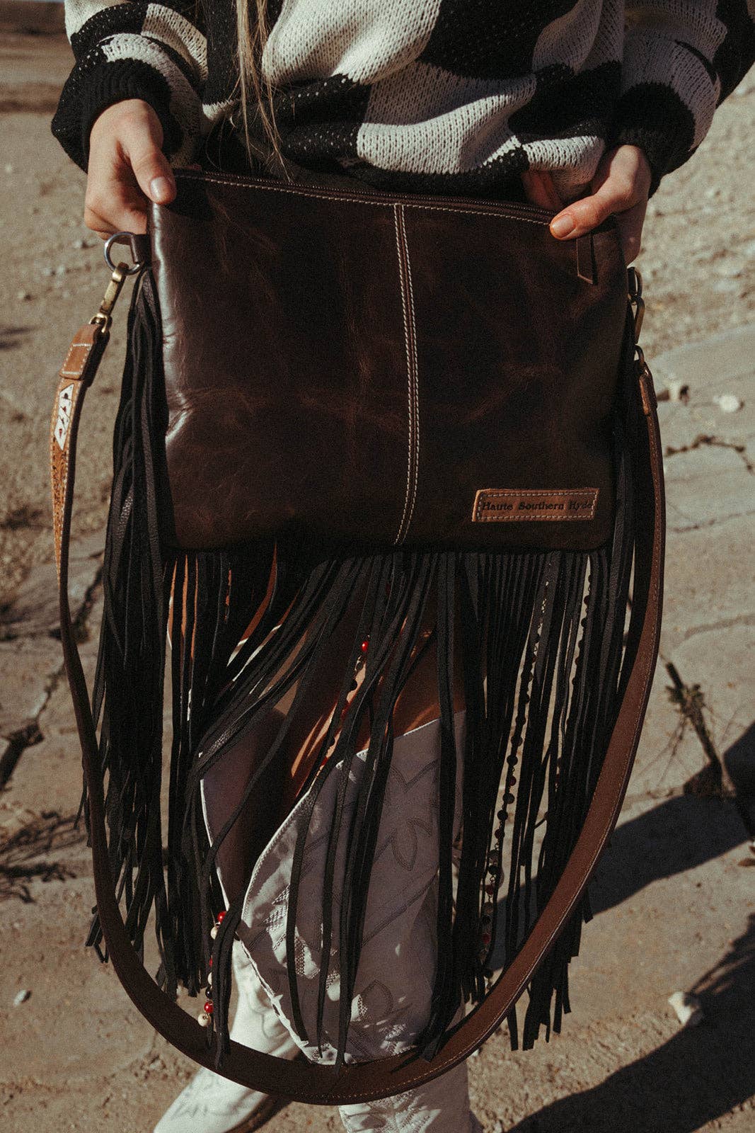 Haute Southern Hyde – Engroshandel Crossbodytaske - Dame – Cowboys og rodeoer En Haute Southern Hyde af Beth Marie Exclu2