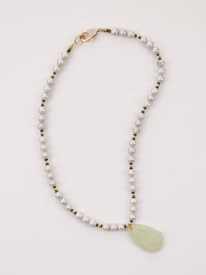 Compassion in Stillness for wholesale by Monsieur Pamplemousse