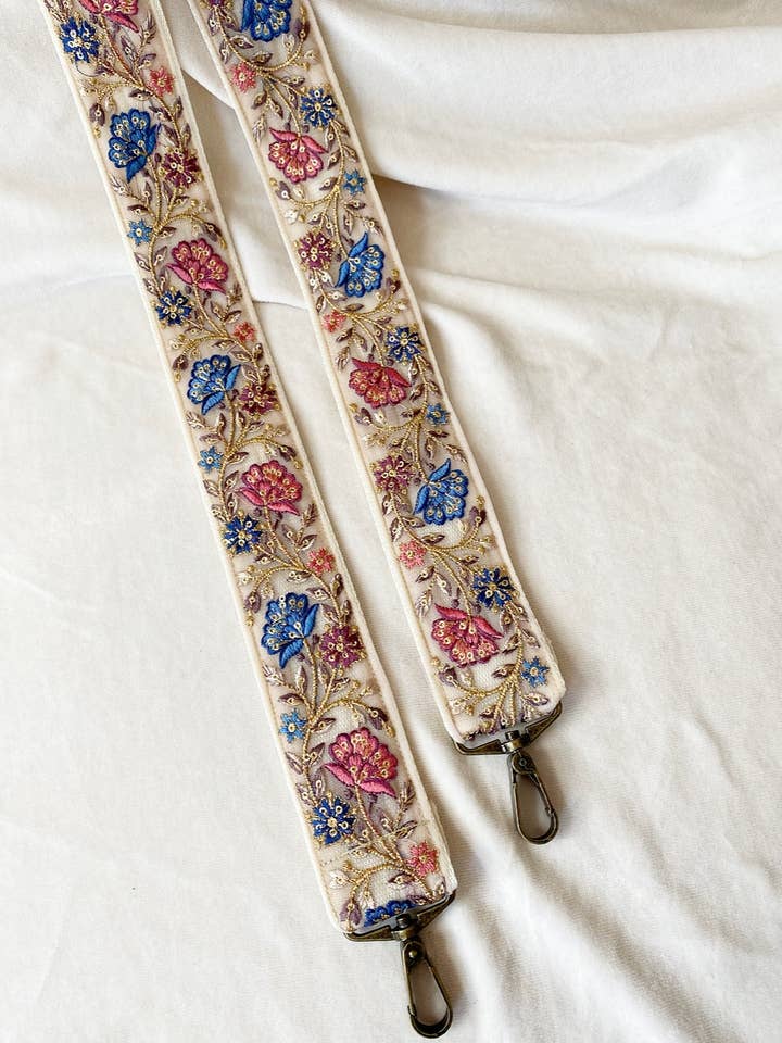 Bagrem: Aurora i beige for engroshandel hos Temple of Treasure