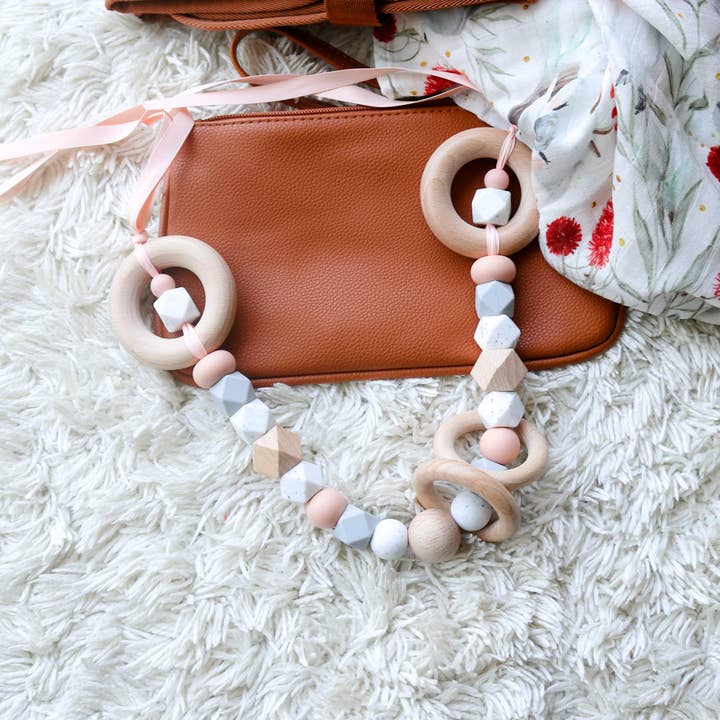 Siliconen en Houten Kinderwagen Slinger voor wholesale door Zebra Babies